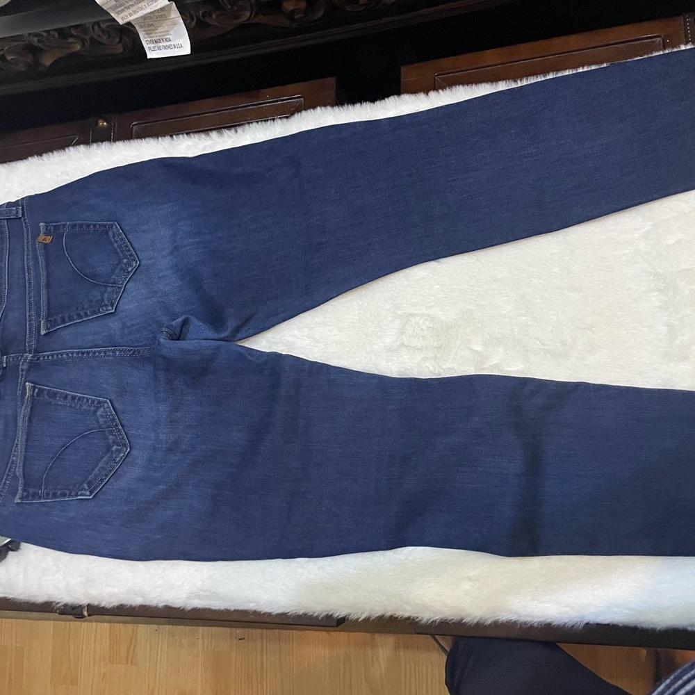 JOE'S jean pants, size 29 skinny ankle. open in one knee in front - Picture 6 of 12